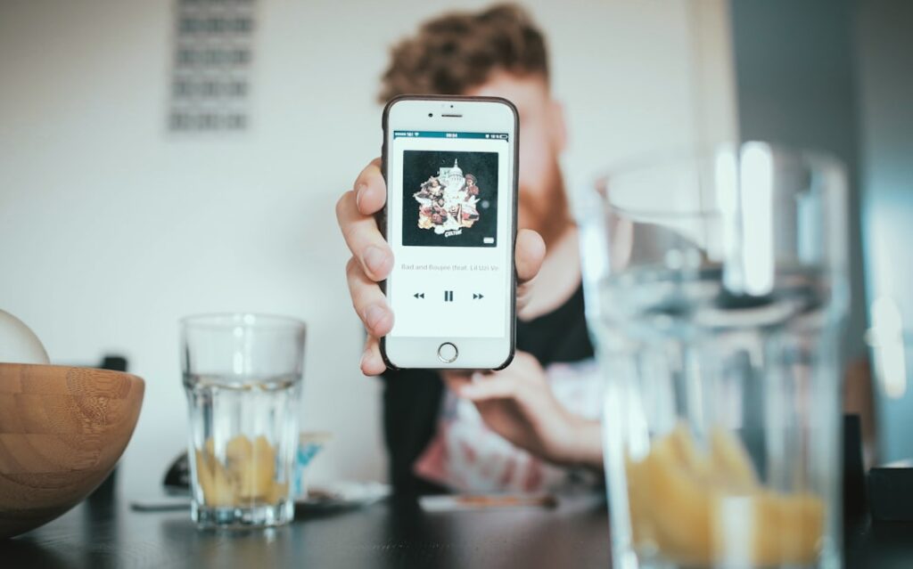 Social Media and Mental Health